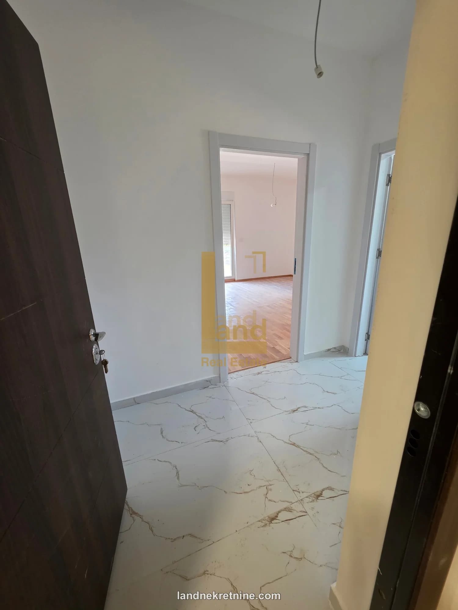 Prodaja, garsonjera, 37m2, Zabjelo Podgorica